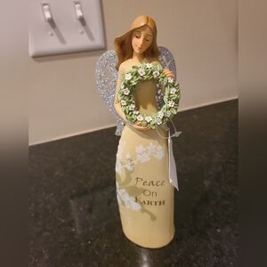 Peaceful Angel Figurine with Wreath